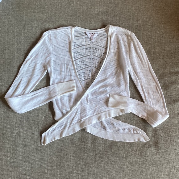 Lace Eyelet Bundle - Picture 2 of 7